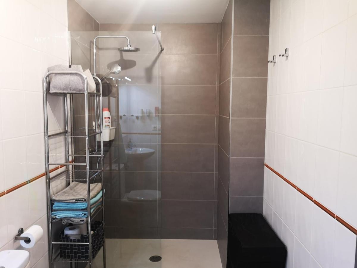 Modern House With 2 Bedrooms Near The Beach Castillo del Romeral المظهر الخارجي الصورة