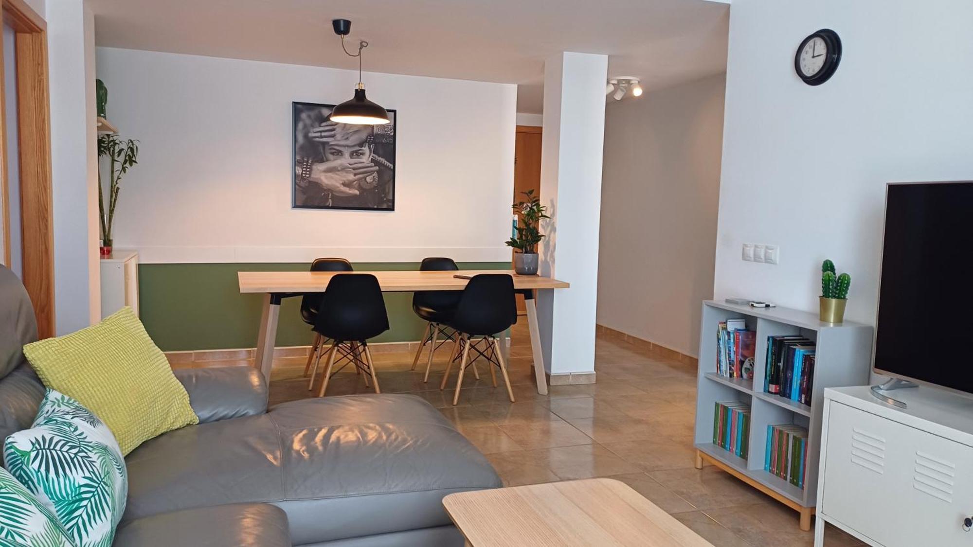 Modern House With 2 Bedrooms Near The Beach Castillo del Romeral المظهر الخارجي الصورة